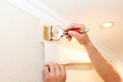 Pose de papier peint à Isômes — revêtements muraux et toiles de verre